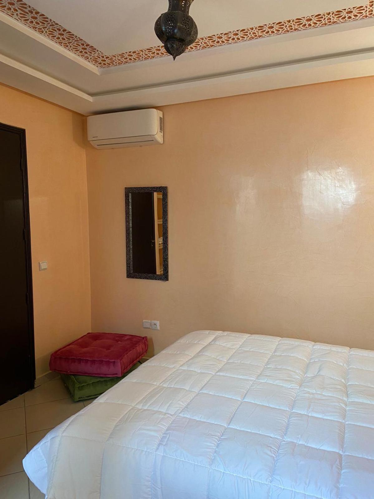 Private Riad 3Ch Salon, Terrasse Avec Jacuzzi , A Jemaa El Fna Marakeş Dış mekan fotoğraf