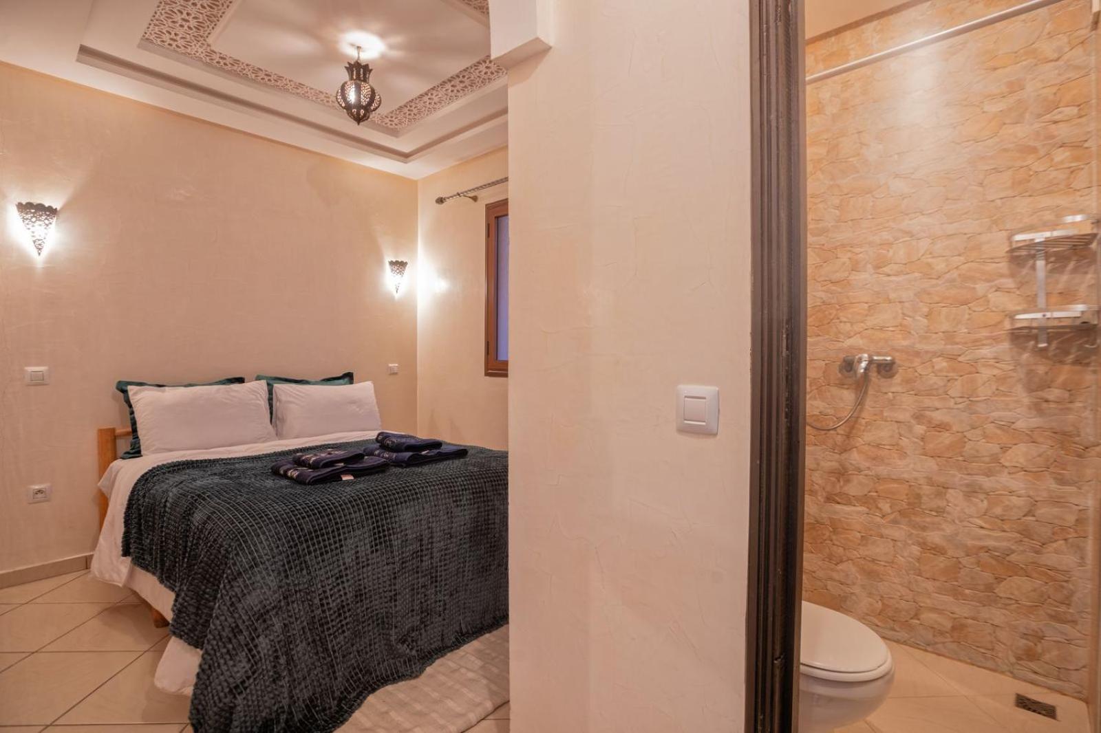 Private Riad 3Ch Salon, Terrasse Avec Jacuzzi , A Jemaa El Fna Marakeş Dış mekan fotoğraf