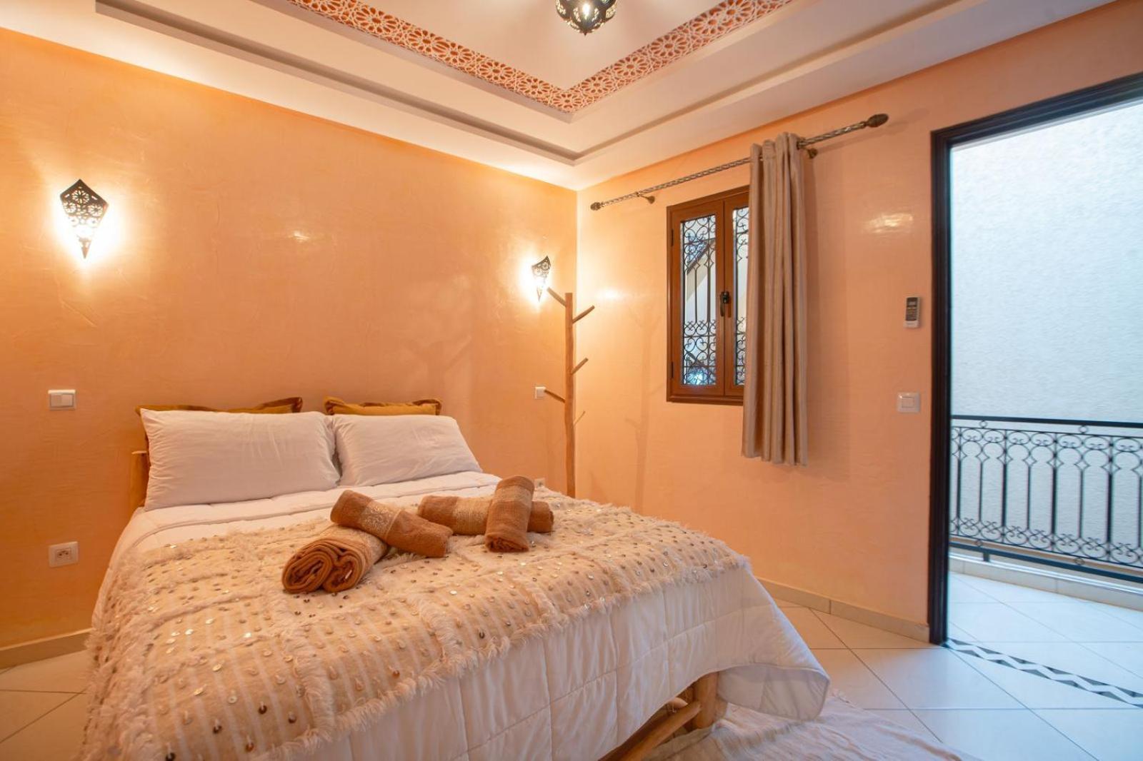Private Riad 3Ch Salon, Terrasse Avec Jacuzzi , A Jemaa El Fna Marakeş Dış mekan fotoğraf