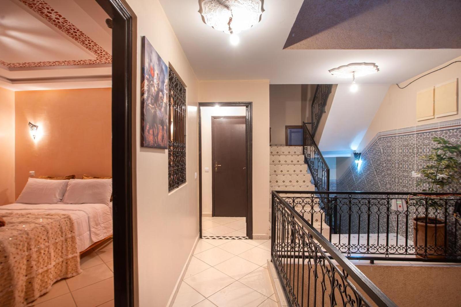 Private Riad 3Ch Salon, Terrasse Avec Jacuzzi , A Jemaa El Fna Marakeş Dış mekan fotoğraf